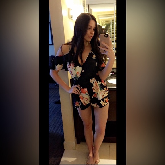 Floral Playsuit - Band of Gypsies - Picture 2 of 5